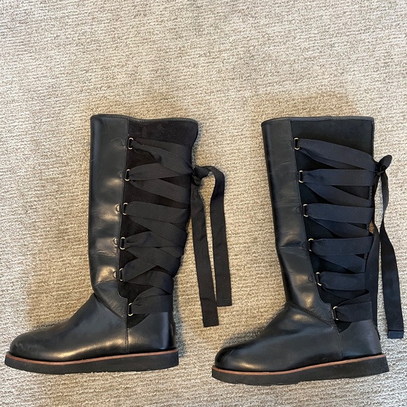 UGG Tall Laced Back Boots Size 8 - Picture 3 of 8